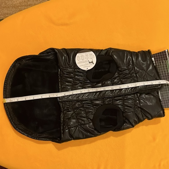 Silver Paw dog puff coat / jacket / apparel faux leather faux fur. Black. Size L - Picture 10 of 12